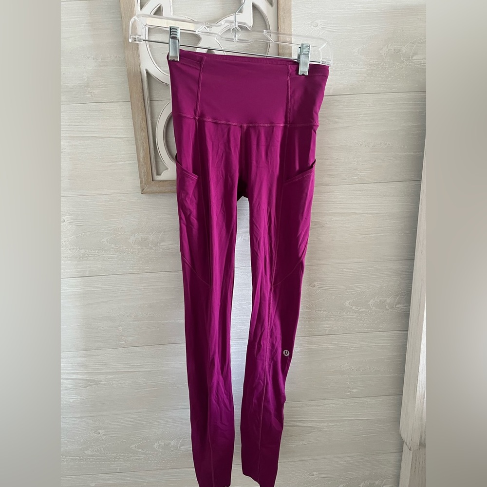 ‼️flash sale ‼️ Lululemon Fast and Free High-Rise Size 0 - Tight 28" Fushia